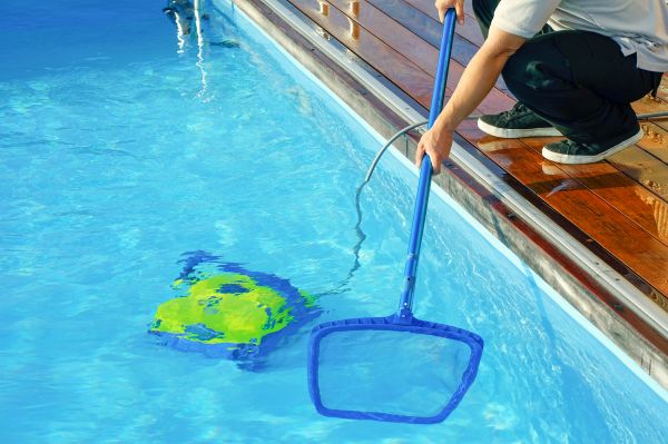 Weekly Pool Cleaning